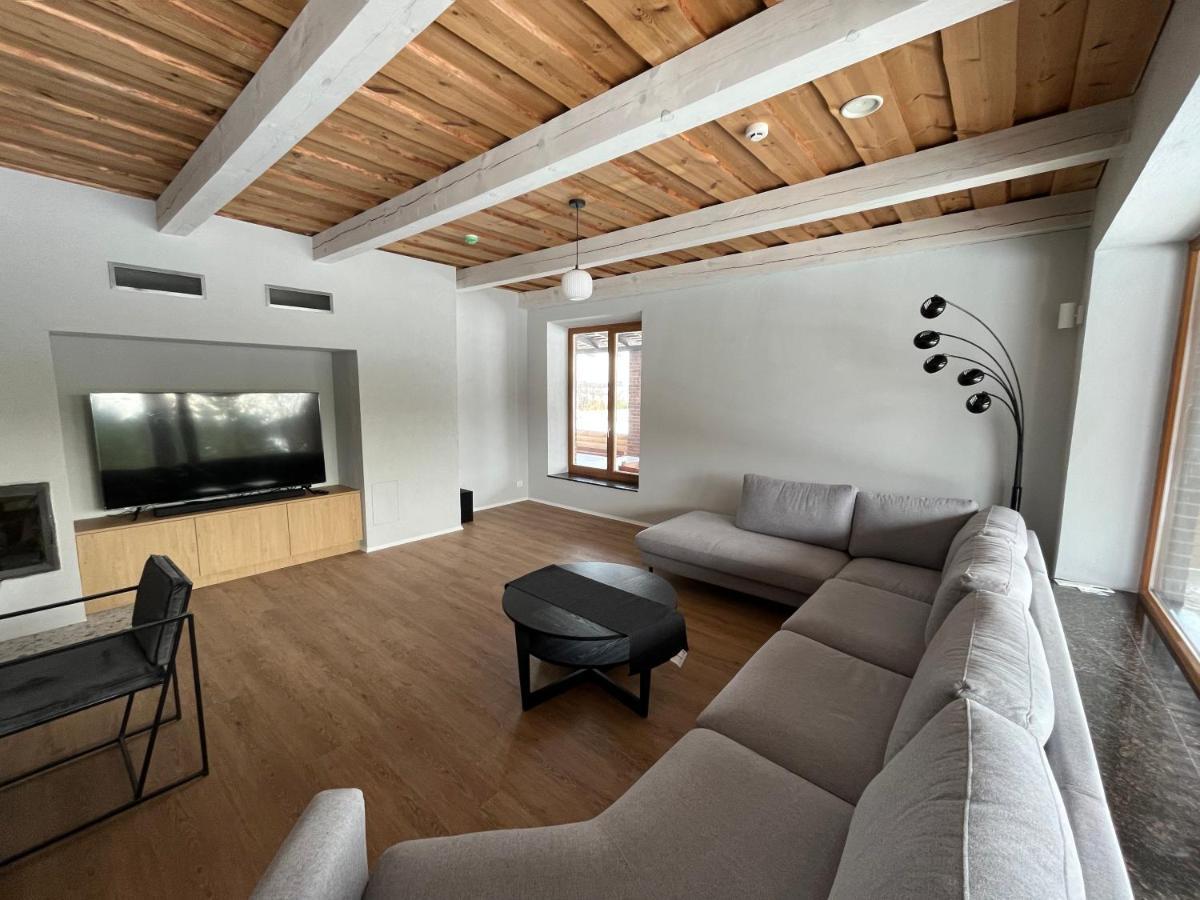 Villa Prie Traku à Petkeniskes Extérieur photo