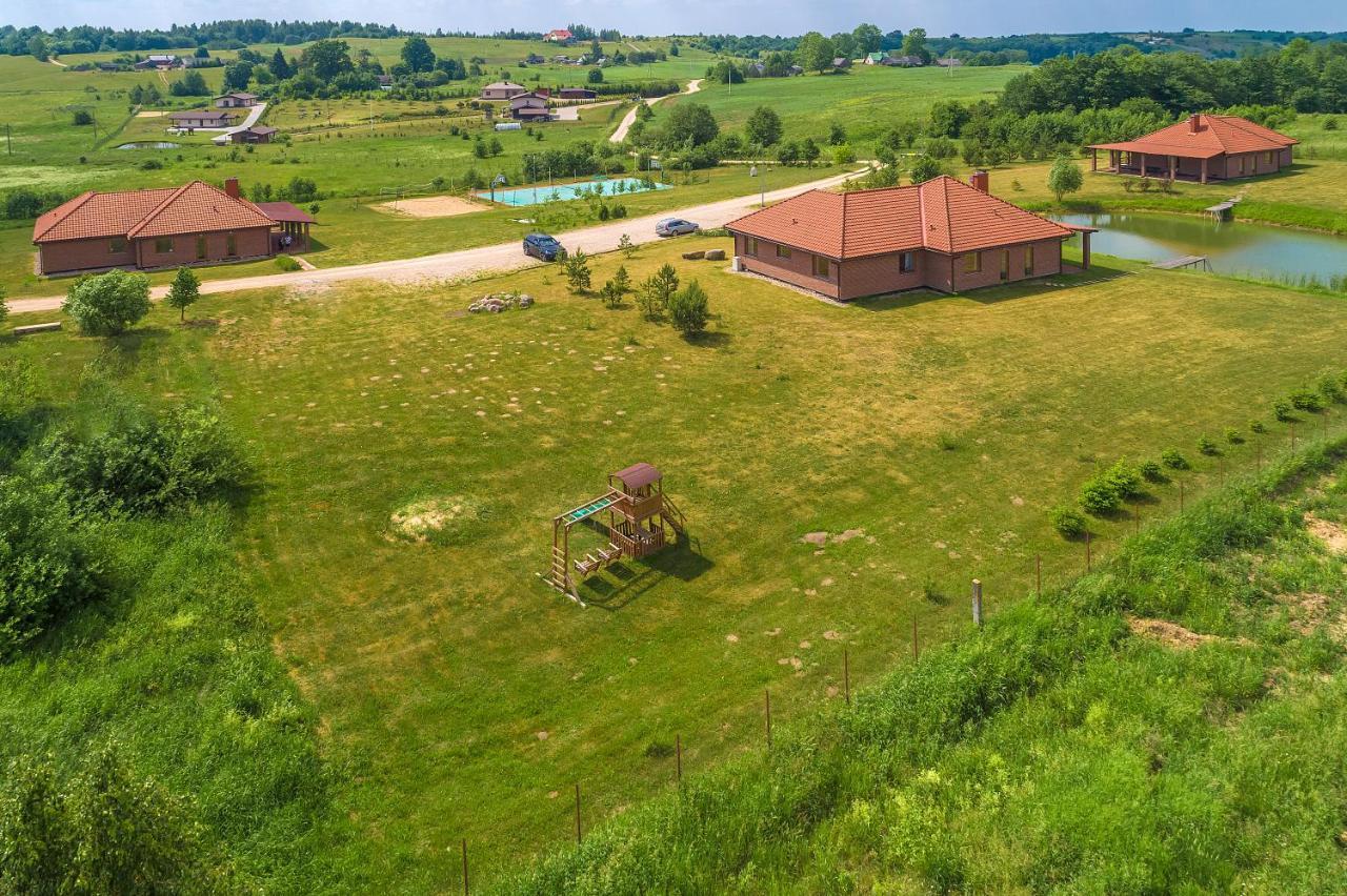 Villa Prie Traku à Petkeniskes Extérieur photo